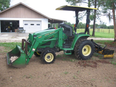 JohnDeere.JPG